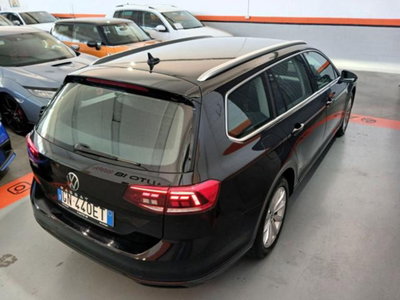 Volkswagen Passat Variant 2.0 TDI SCR 122 CV EVO DSG Business (3)