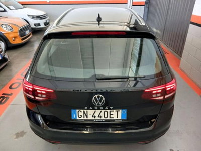 Volkswagen Passat Variant 2.0 TDI SCR 122 CV EVO DSG Business (4)