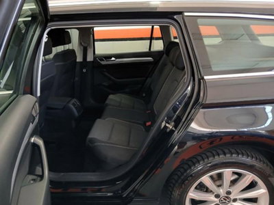 Volkswagen Passat Variant 2.0 TDI SCR 122 CV EVO DSG Business (5)