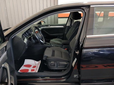 Volkswagen Passat Variant 2.0 TDI SCR 122 CV EVO DSG Business (6)