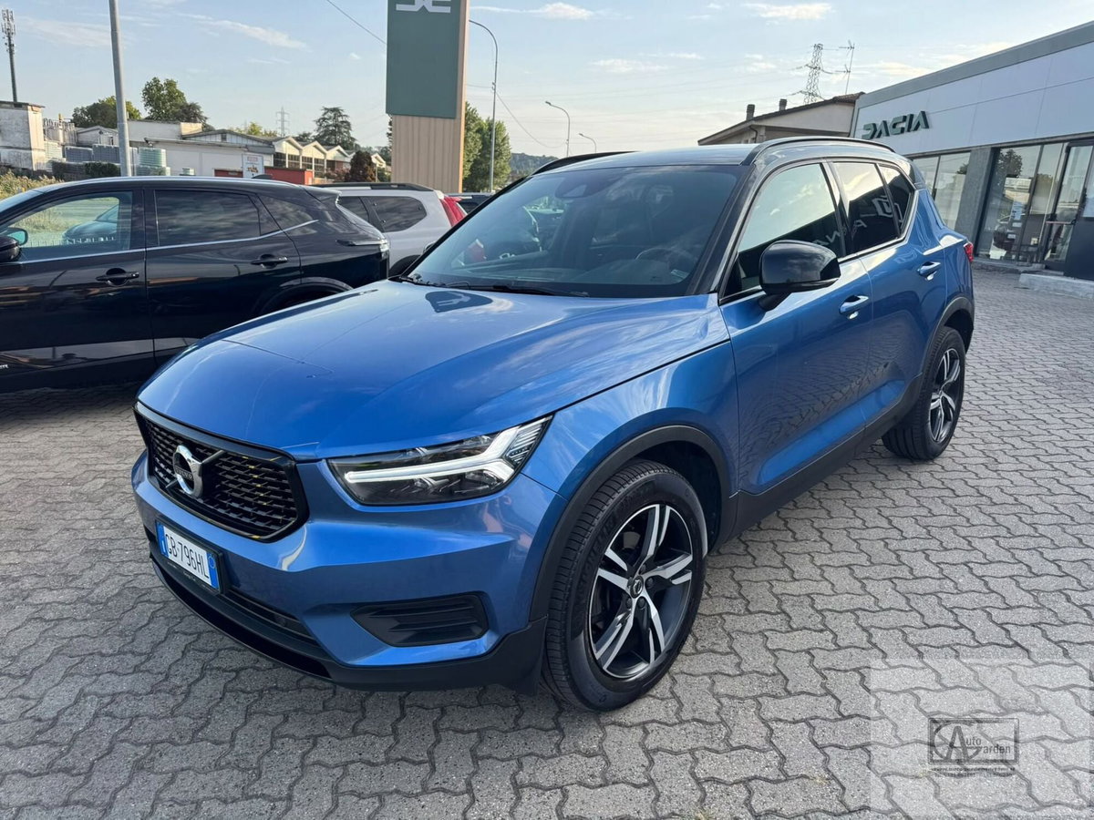 VOLVO Veicoli Commerciali XC40 XC40 N1 2.0 D3 R-Design my21