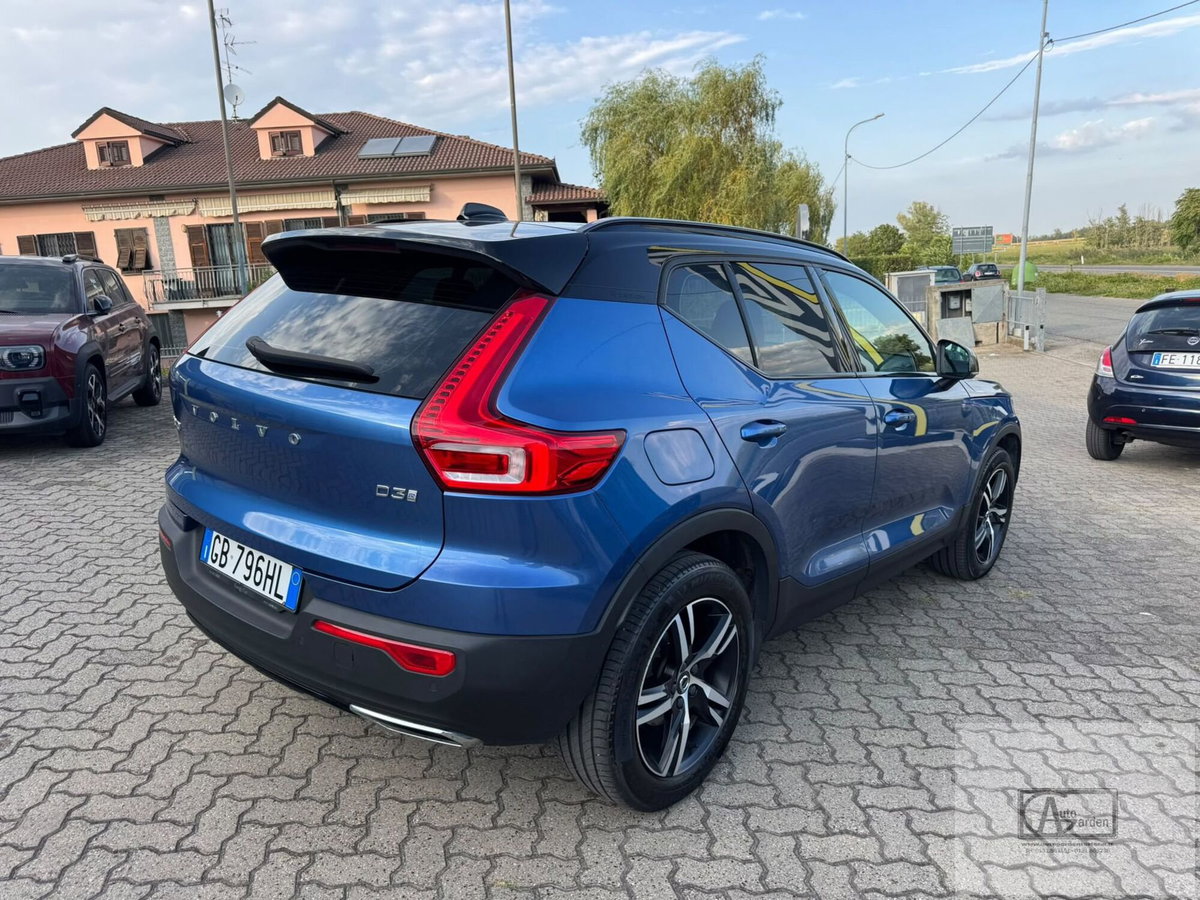 VOLVO Veicoli Commerciali XC40 XC40 N1 2.0 D3 R-Design my21 (3)