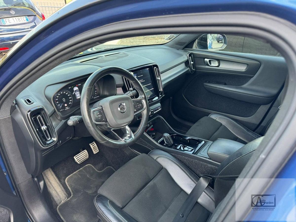 VOLVO Veicoli Commerciali XC40 XC40 N1 2.0 D3 R-Design my21 (4)