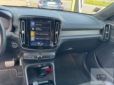 VOLVO Veicoli Commerciali XC40 XC40 N1 2.0 D3 R-Design my21 (9)