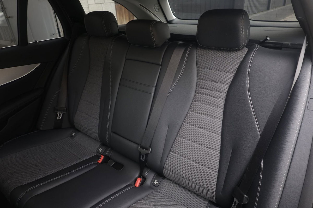 Mercedes-Benz Classe E Station Wagon 220 d Mild hybrid 4Matic Auto Premium Plus (3)