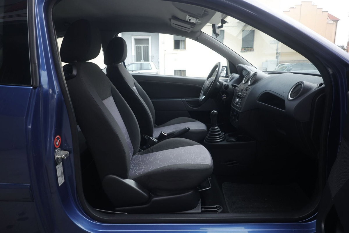 Ford Fiesta 1.2 16V 5p. Clever (10)