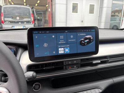 Jeep Avenger full-electric Summit fwd 156cv auto (14)