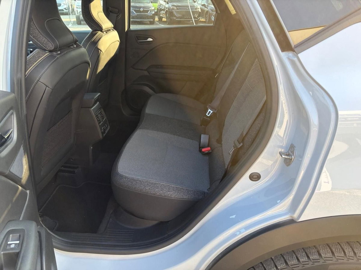 Renault Captur 1.0 eco-g Techno 100cv (6)