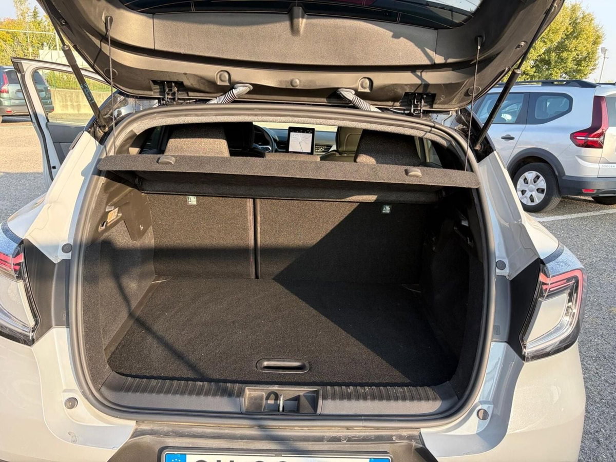 Renault Captur 1.0 eco-g Techno 100cv (7)