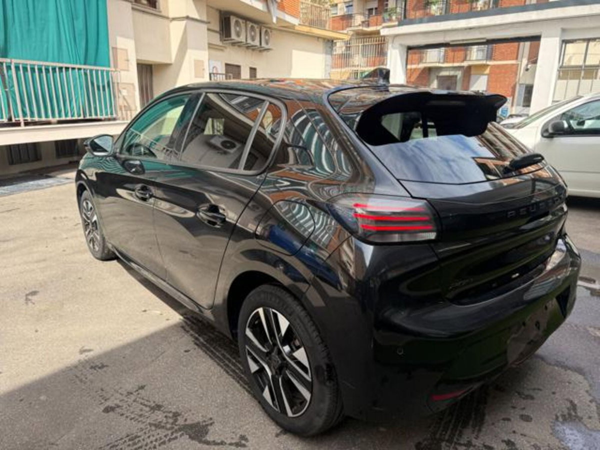 Peugeot 208 1.2 hybrid Active 100cv e-dcs 6 (6)