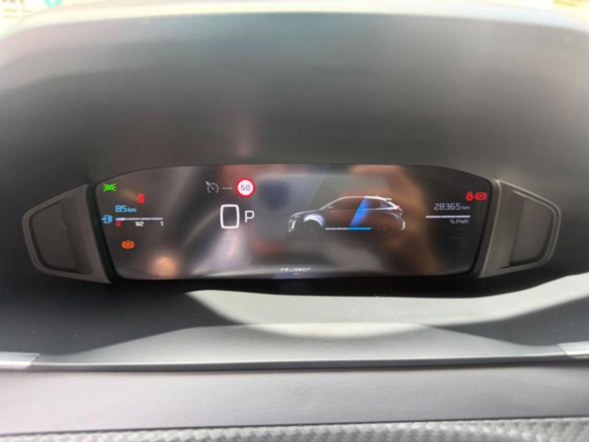 Peugeot 208 1.2 hybrid Active 100cv e-dcs 6 (9)