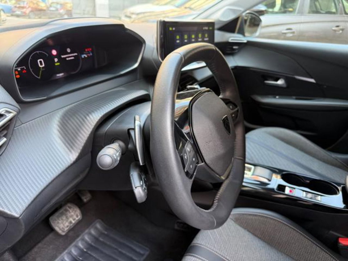 Peugeot 208 1.2 hybrid Active 100cv e-dcs 6 (12)