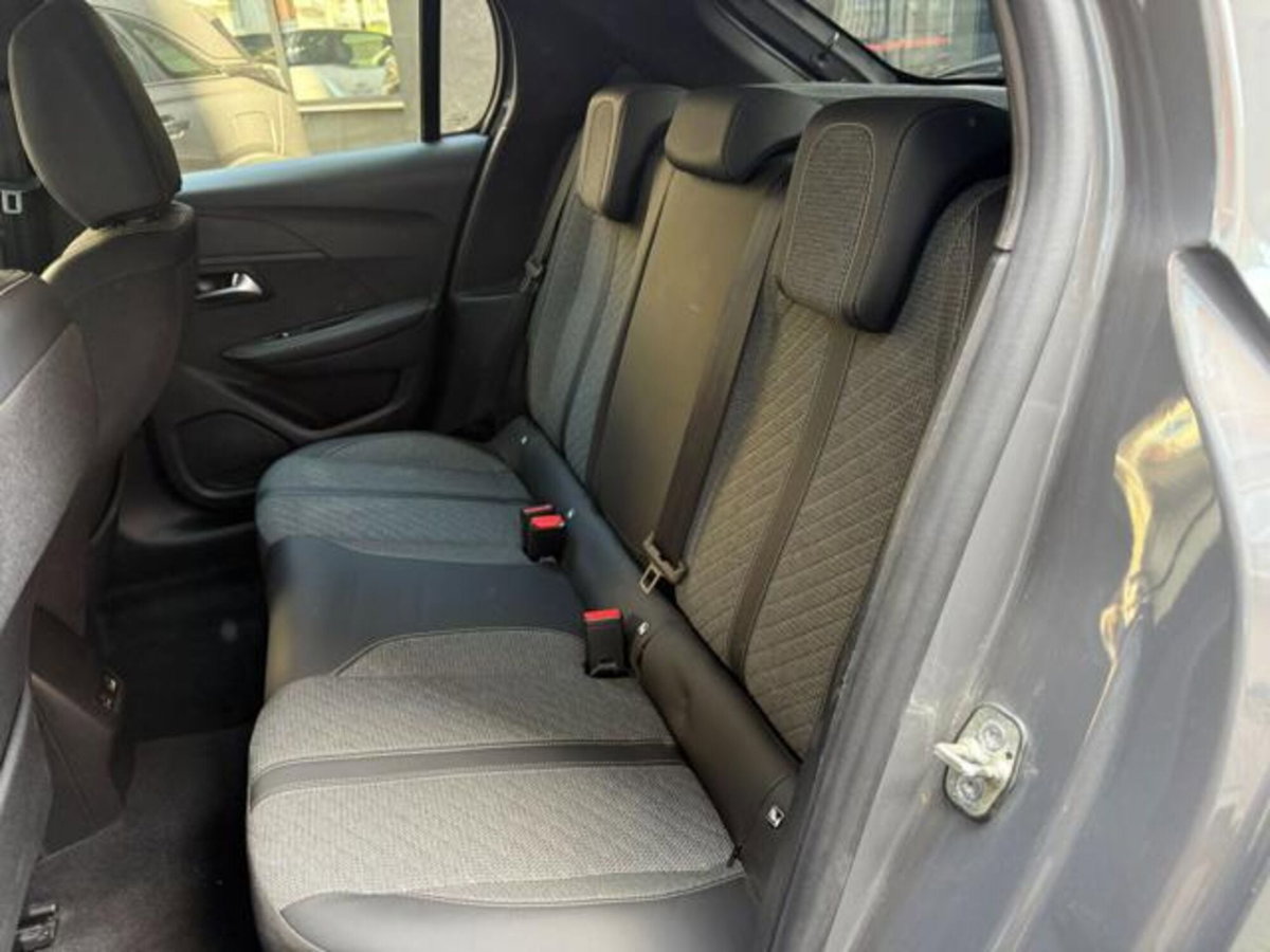 Peugeot 208 1.2 hybrid Active 100cv e-dcs 6 (15)