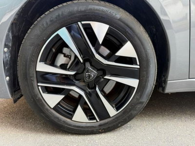 Peugeot 208 1.2 hybrid Active 100cv e-dcs 6 (17)