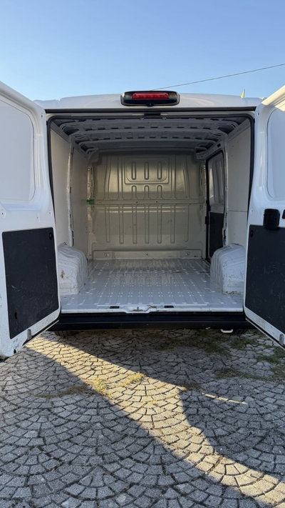 Fiat Ducato Furgone Vetrato 33 MH2 2.2 mjt3 140cv  serie 9 (4)