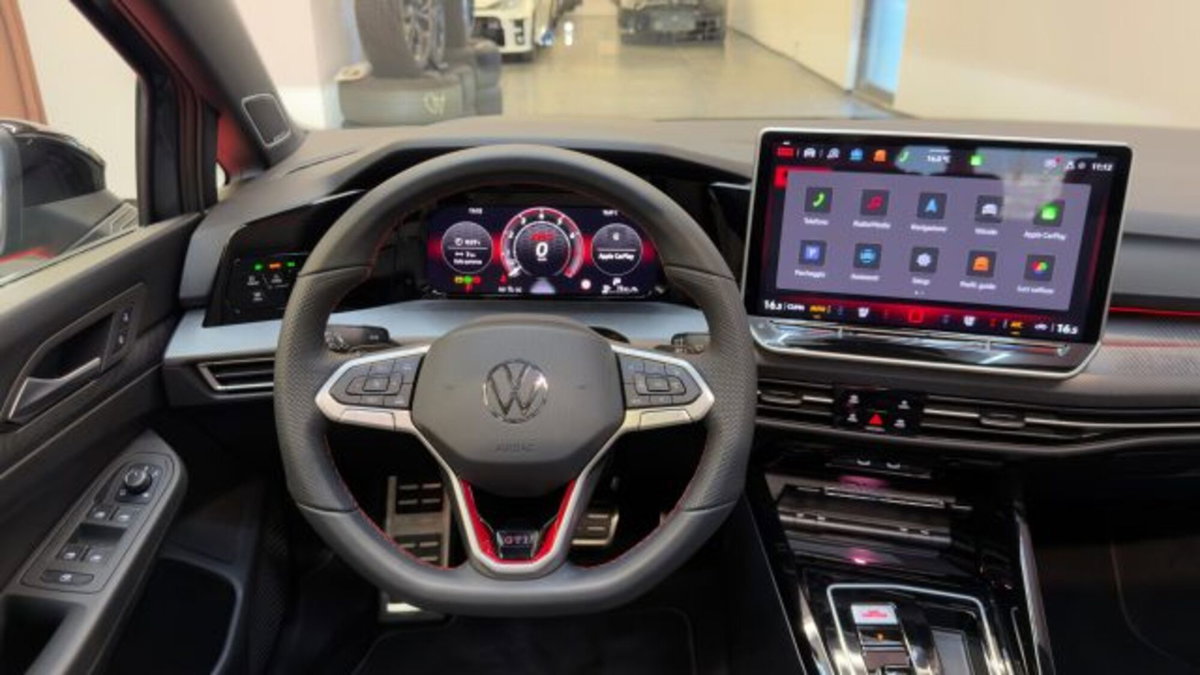 Volkswagen Golf 2.0 tsi GTI 265cv dsg (10)