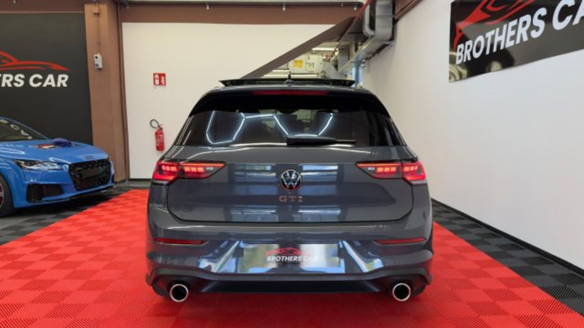Volkswagen Golf 2.0 tsi GTI 265cv dsg (6)