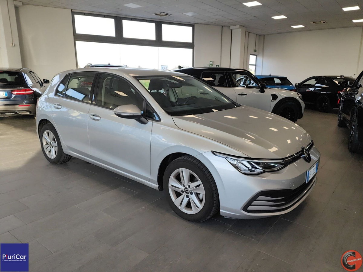 Volkswagen Golf 2.0 TDI DSG SCR Style (2)