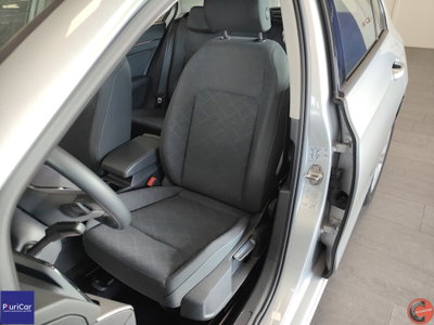 Volkswagen Golf 2.0 TDI DSG SCR Style (4)