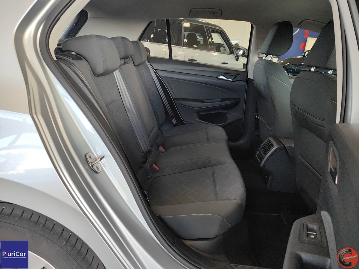 Volkswagen Golf 2.0 TDI DSG SCR Style (6)