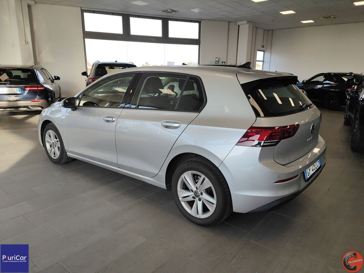 Volkswagen Golf 2.0 TDI DSG SCR Style (9)