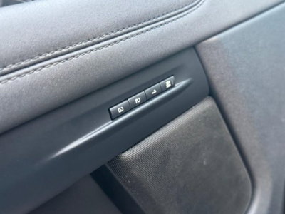 Land Rover Range Rover Evoque 2.0D I4 150CV AWD Business Edit. Premium (17)