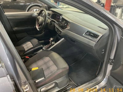 Volkswagen Polo 2.0 tsi GTI dsg (6)