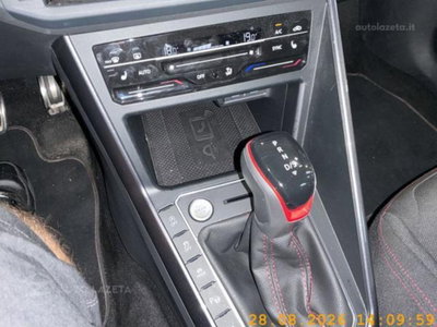Volkswagen Polo 2.0 tsi GTI dsg (7)