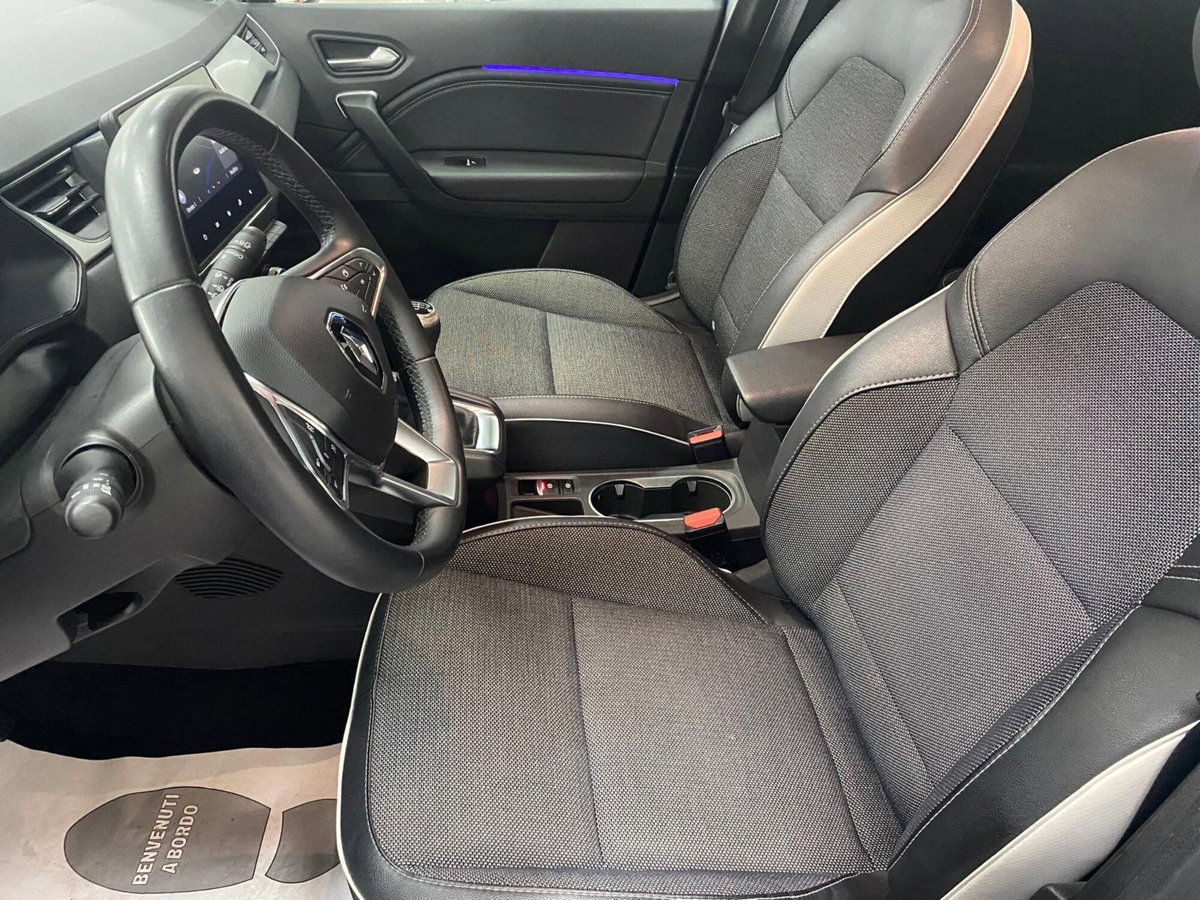 Renault Captur 1.0 tce Techno 90cv (13)