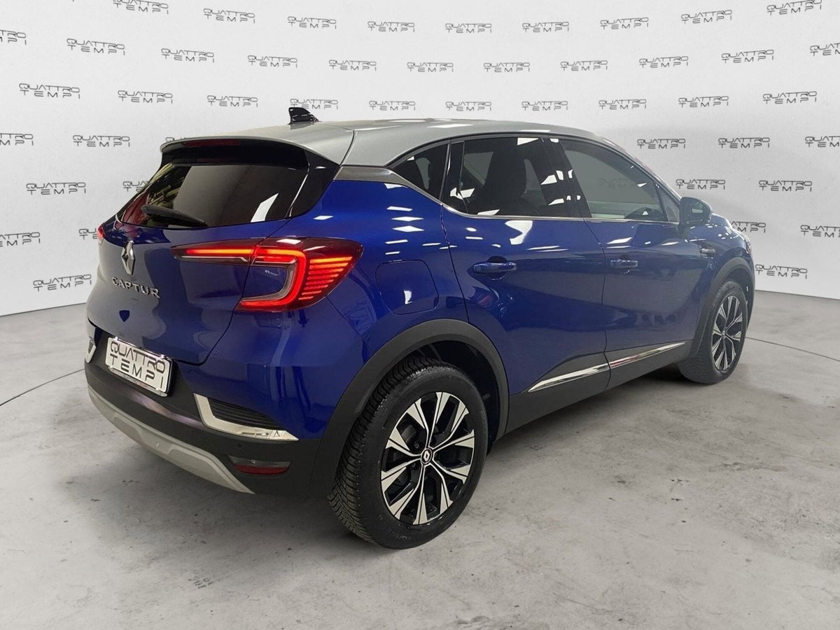 Renault Captur 1.0 tce Techno 90cv (4)