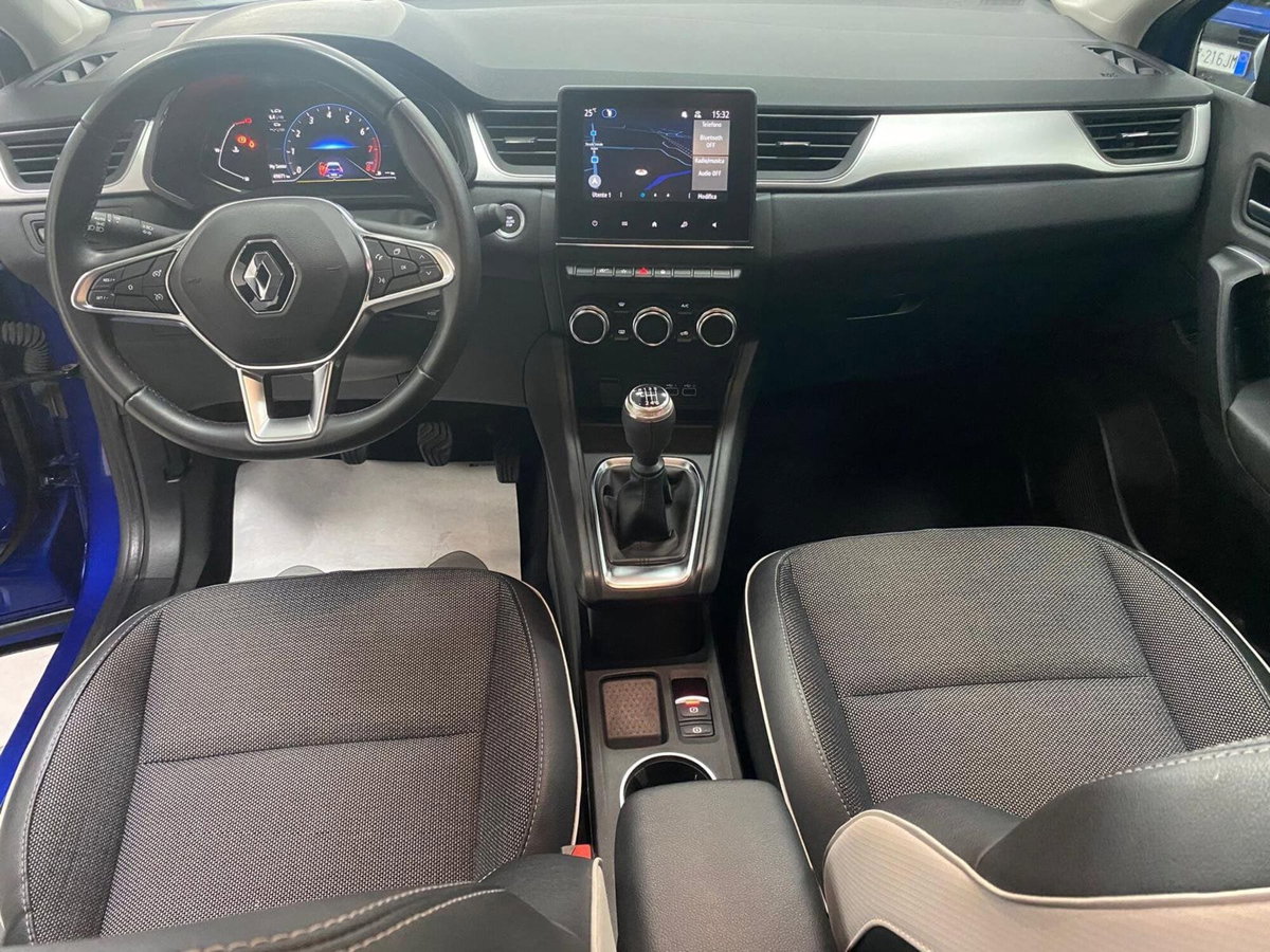 Renault Captur 1.0 tce Techno 90cv (8)