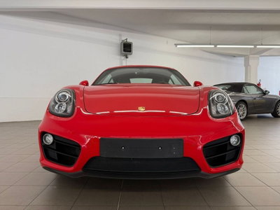 Porsche Cayman 2.7 (2)