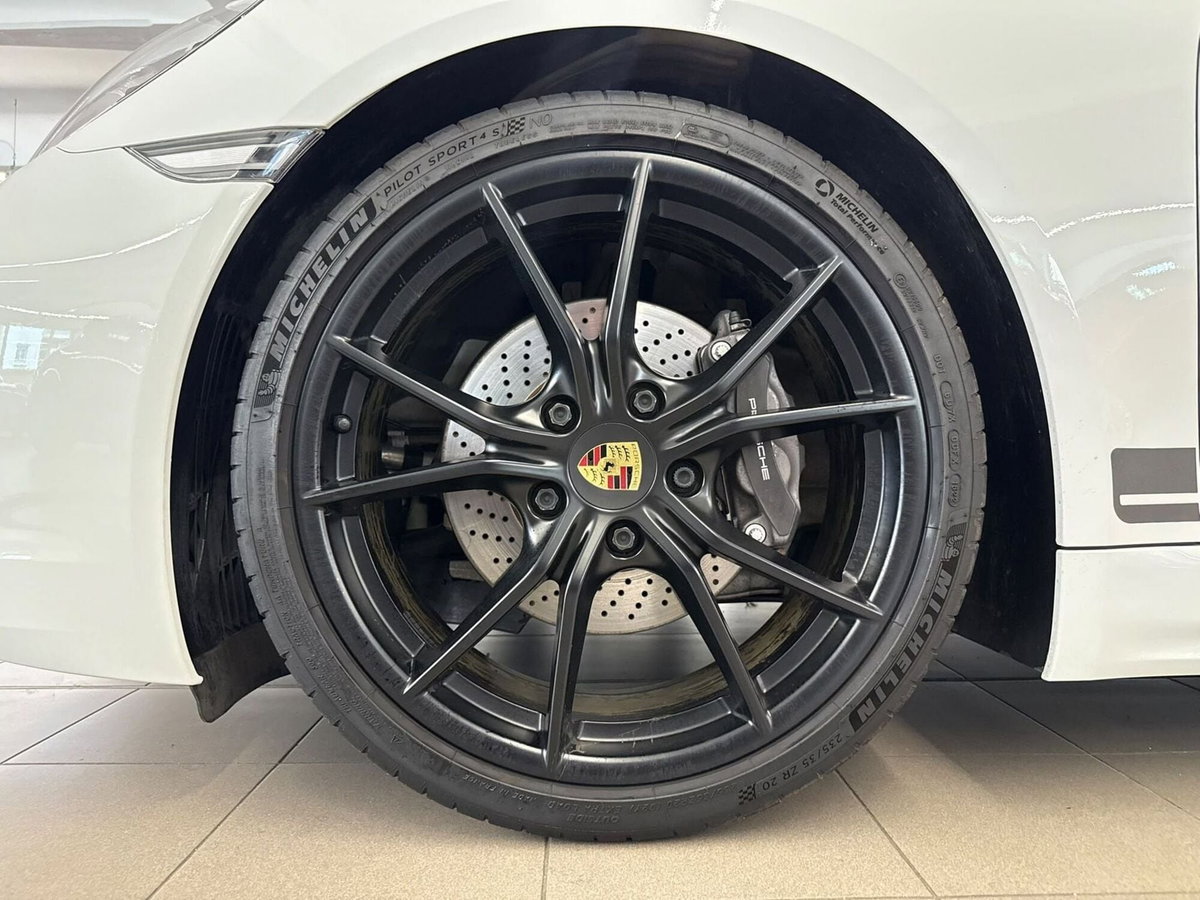 Porsche 718 Boxster  Boxster 2.0 T (15)