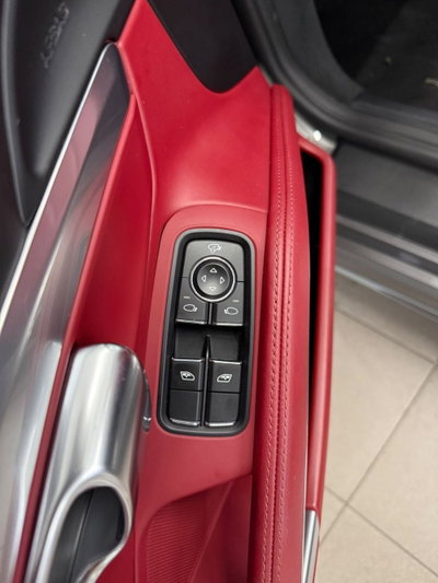 Porsche 718 Boxster  Boxster 2.0 T (13)