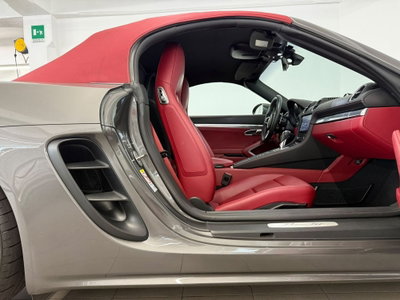 Porsche 718 Boxster  Boxster 2.0 T (15)