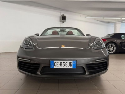 Porsche 718 Boxster  Boxster 2.0 T (2)