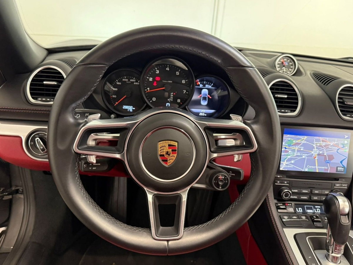 Porsche 718 Boxster  Boxster 2.0 T (8)
