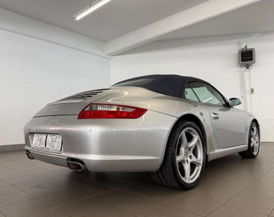 Porsche 911 Cabrio Carrera 4 (3)