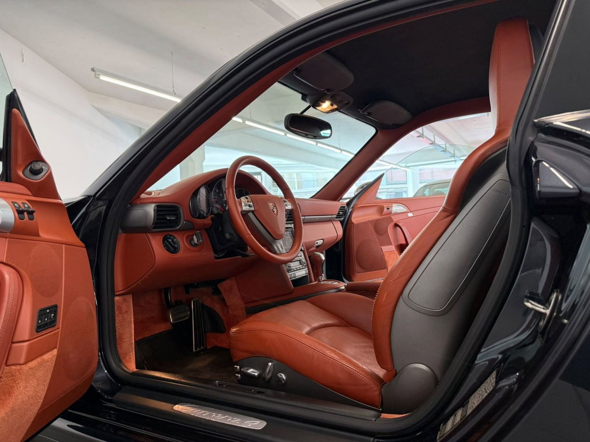 Porsche 911 Cabrio Carrera 4 (11)