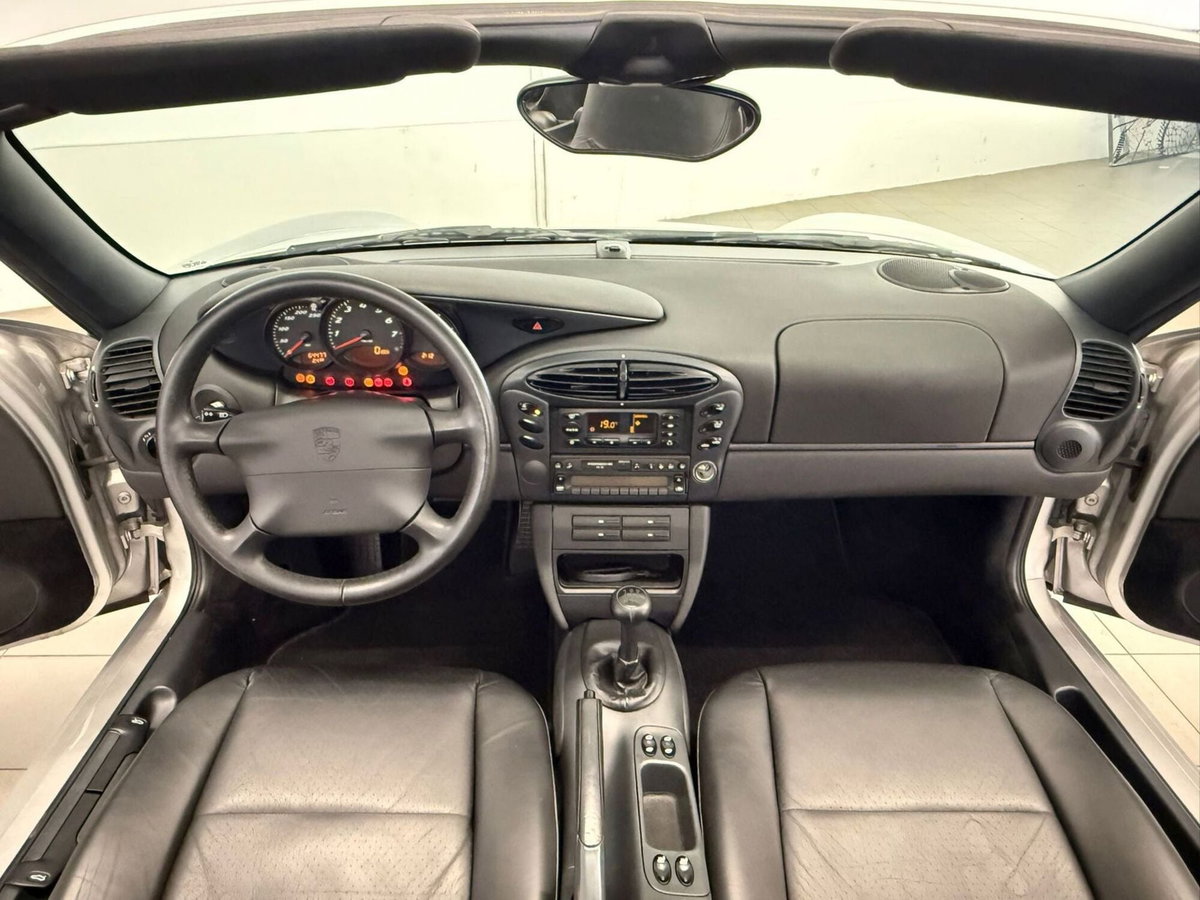 Porsche Boxster 2.5i 24V cat (6)