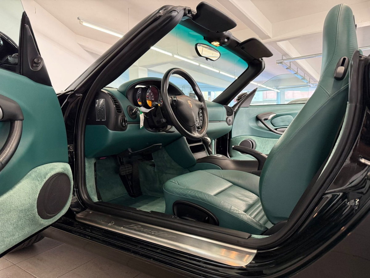 Porsche Boxster 2.7 (11)