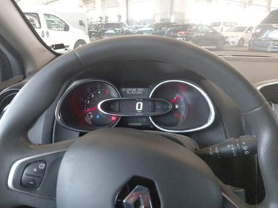 Renault Clio Sporter dCi 8V 75 CV Business (7)