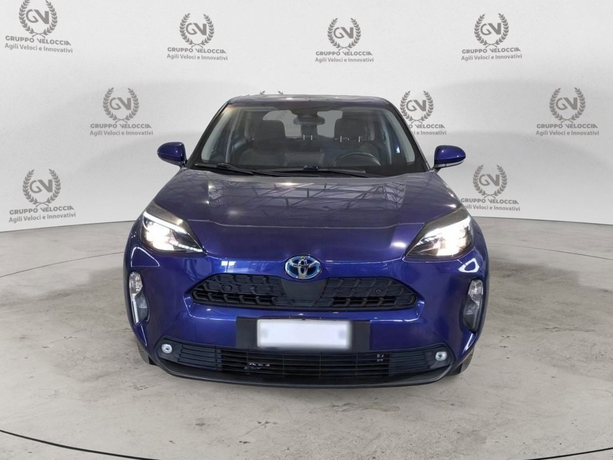 Toyota Yaris Cross 1.5h GR Sport Black Sky fwd 116cv e-cvt (3)