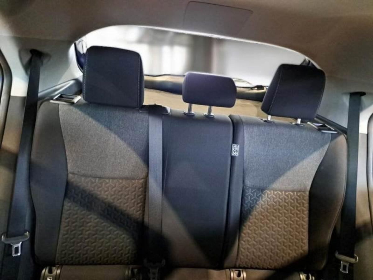 Toyota Yaris Cross 1.5h GR Sport Black Sky fwd 116cv e-cvt (8)