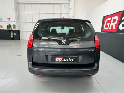 Peugeot 5008 1.6 HDi 112CV Business (10)