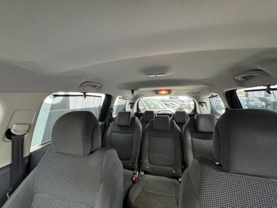 Peugeot 5008 1.6 HDi 112CV Business (14)