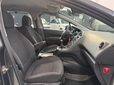 Peugeot 5008 1.6 HDi 112CV Business (5)