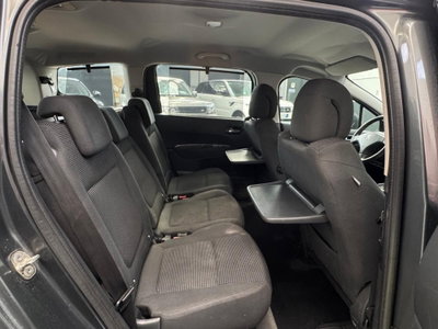 Peugeot 5008 1.6 HDi 112CV Business (7)