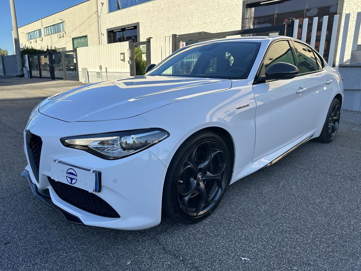 Alfa Romeo Giulia 2.2 Turbodiesel 210 CV AT8 AWD Q4 Veloce Ti