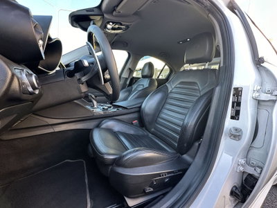 Alfa Romeo Giulia 2.2 Turbodiesel 210 CV AT8 AWD Q4 Veloce Ti (11)